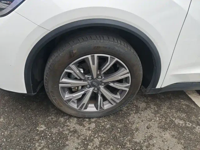 Geely Jiaji — Фото автомобиля 22