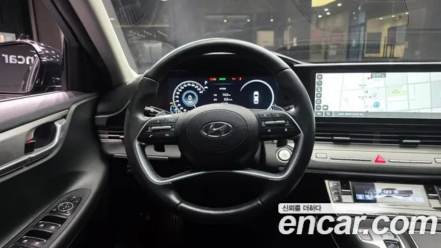 Hyundai Grandeur New — Фото автомобиля 14