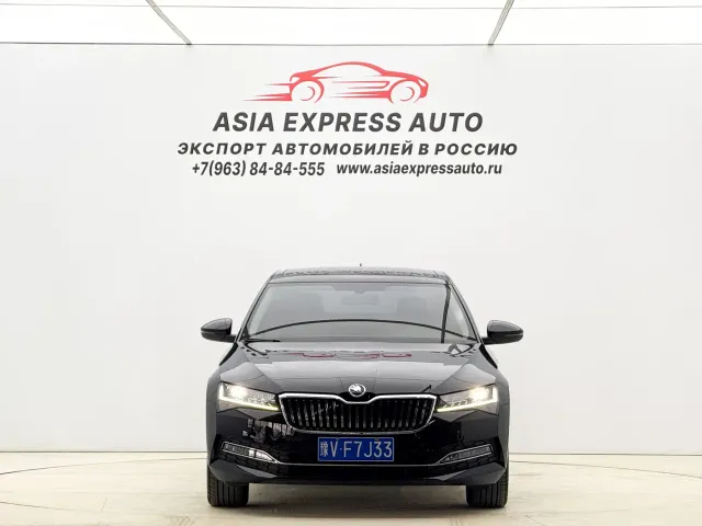 Skoda Superb — Фото автомобиля 2