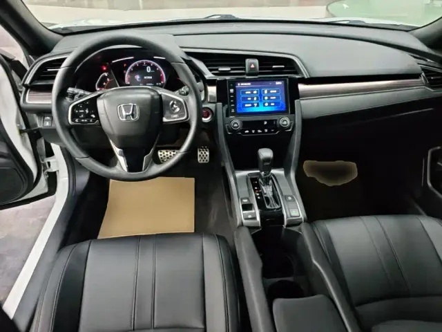 Honda Civic — Фото автомобиля 9