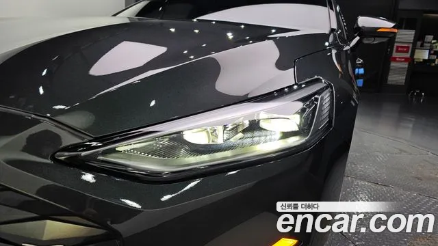 Kia K8 Hybrid — Фото автомобиля 7