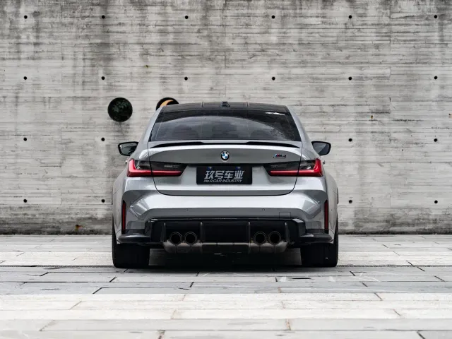 BMW M3 — Фото автомобиля 4