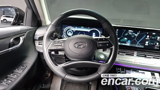 Hyundai Grandeur Новый Grandeur IG — Фото автомобиля 9