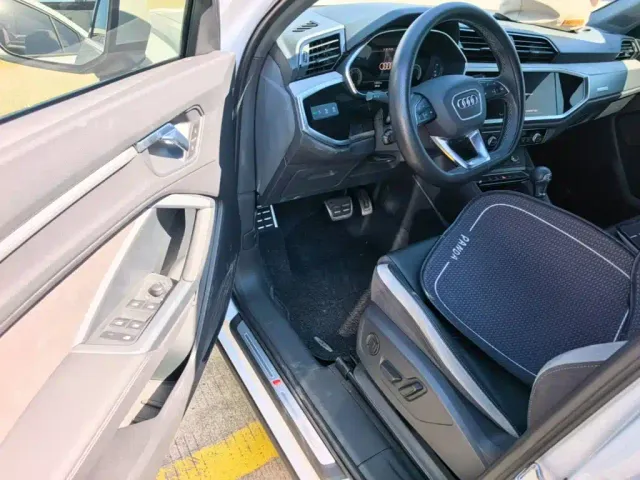 Audi Q3 — Фото автомобиля 15