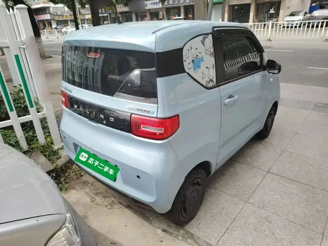 Wuling Hongguang Mini EV — Фото автомобиля 6