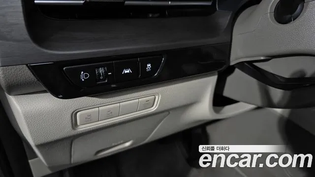 Kia Canival Carnival 4 поколение Дизель 9 мест Prestige — Фото автомобиля 18