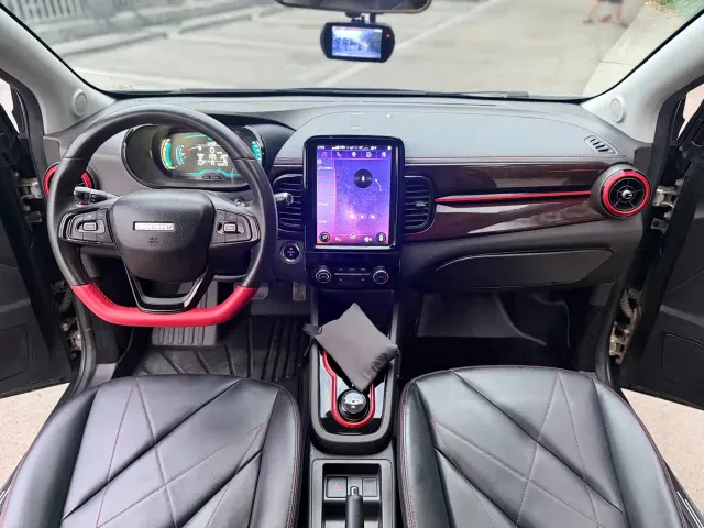 Chery eQ1 — Фото автомобиля 13