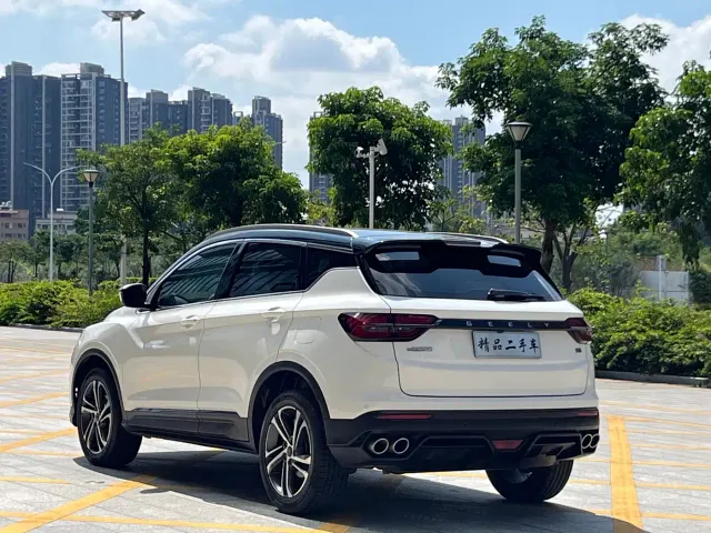 Geely Binyue — Фото автомобиля 4