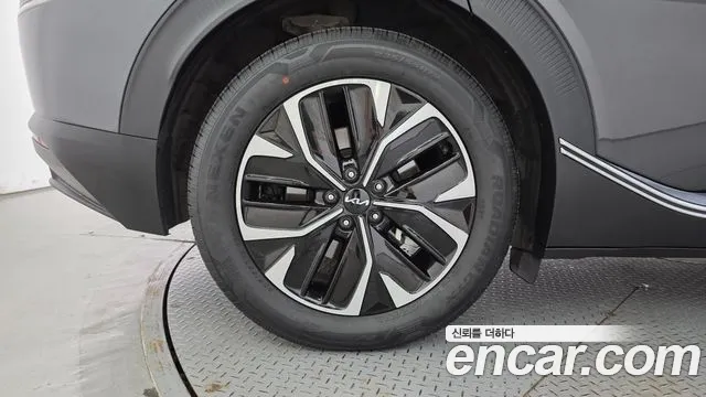 Kia EV6 — Фото автомобиля 5