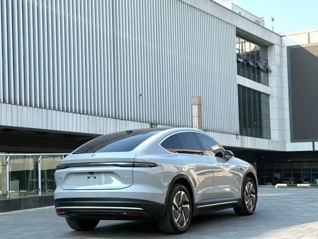 Nio EC6 — Фото автомобиля 9