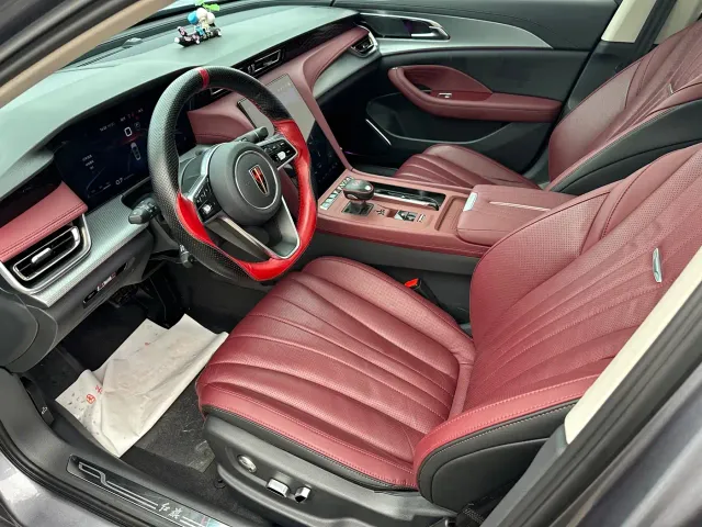 Hongqi H5 — Фото автомобиля 8