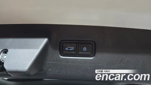 Hyundai Santa Fe MX5 — Фото автомобиля 22