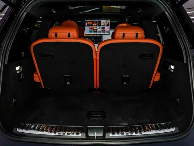Li Auto L9 — Фото автомобиля 10