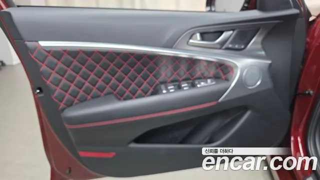 Genesis G70 Новый G70 Бензин 3.3T 4WD — Фото автомобиля 22