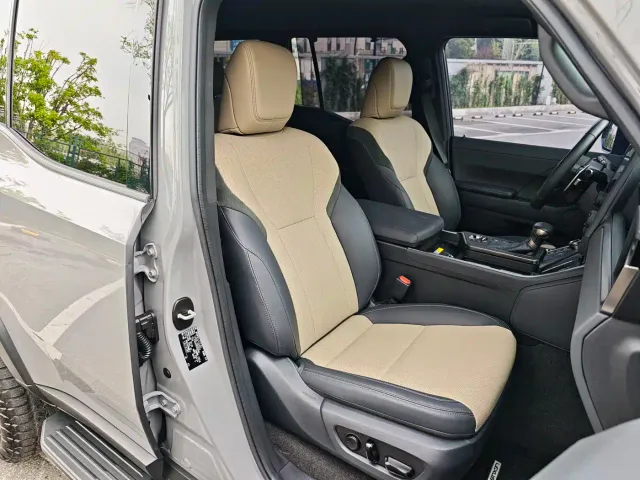 Lexus GX — Фото автомобиля 14