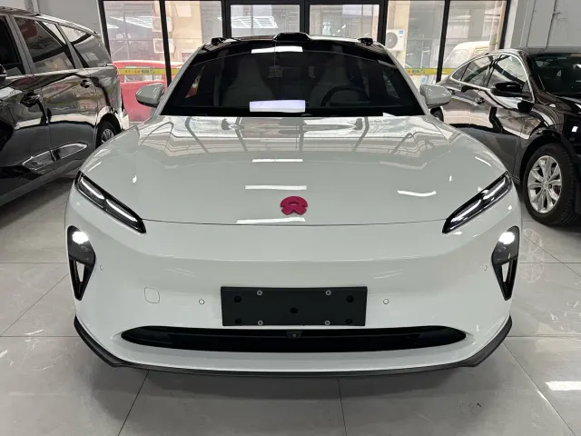 Nio ET5 Touring — Фото автомобиля 3