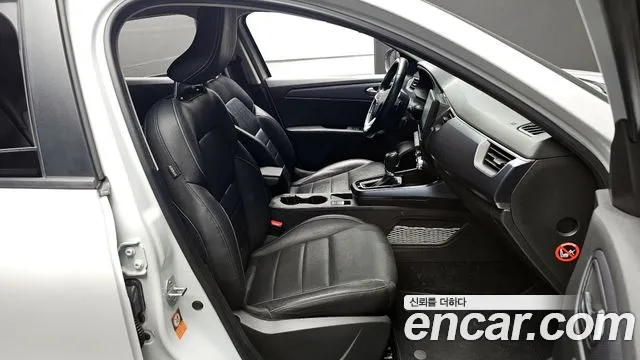 Renault-KoreaSamsung XM3 — Фото автомобиля 10