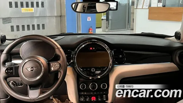 MINI Cooper — Фото автомобиля 11