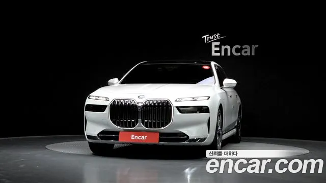 BMW 7-Series 7 серия (G70) — Фото автомобиля 3