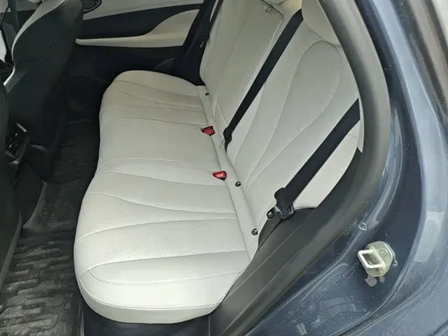BYD Seal 05 DM-i — Фото автомобиля 21