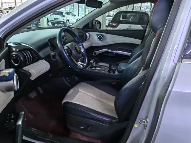 BYD Yuan PLUS — Фото автомобиля 7