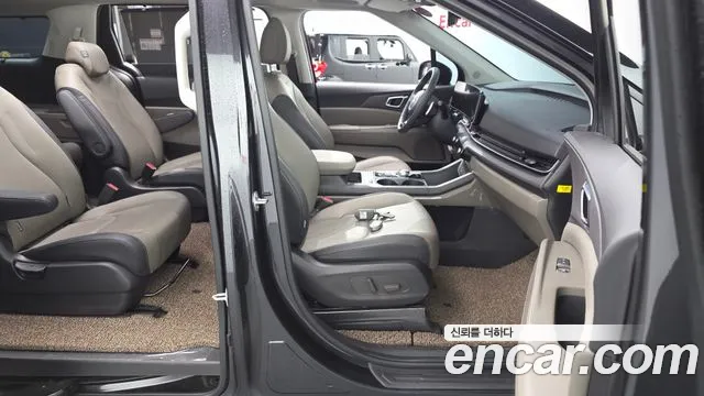 Kia Carnival 4th Gen — Фото автомобиля 16