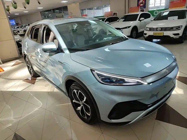 BYD Yuan PLUS — Фото автомобиля 3