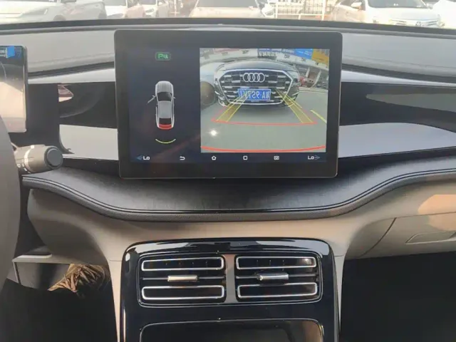 BYD Qin PLUS — Фото автомобиля 12