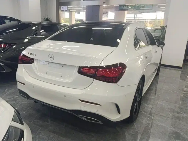 Mercedes-Benz A-Class — Фото автомобиля 6