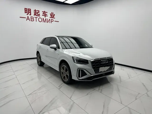 Audi Q2L — Фото автомобиля 4