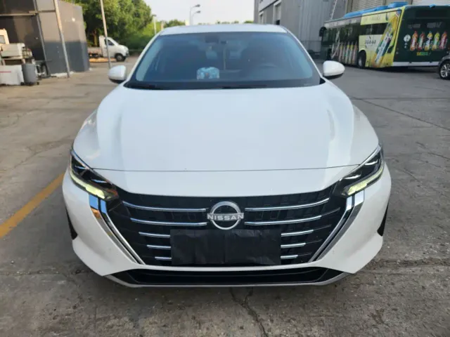 Nissan Sylphy — Фото автомобиля 3