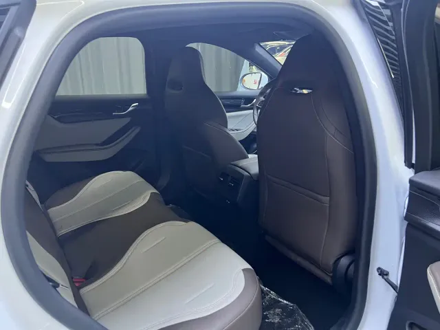 BYD Qin PLUS — Фото автомобиля 16