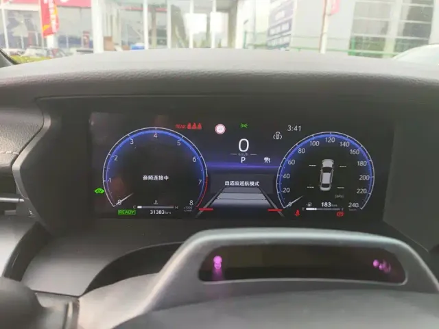 Toyota Camry — Фото автомобиля 4