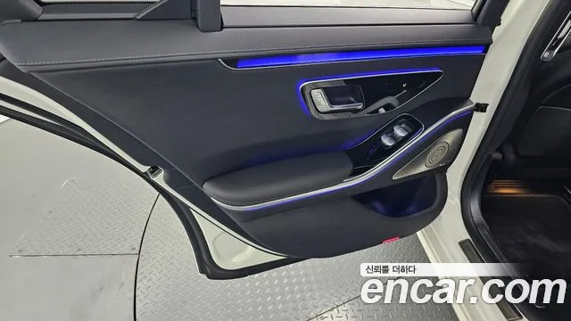 Mercedes-Benz S-Class S-класс W223 — Фото автомобиля 22