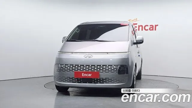 Hyundai Staria Staria Карго 5 мест — Фото автомобиля 3