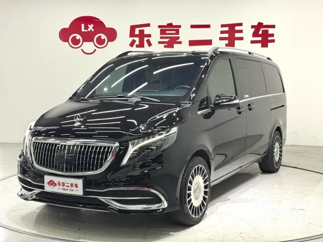 Фотография автомобиля — Mercedes-Benz V-Class