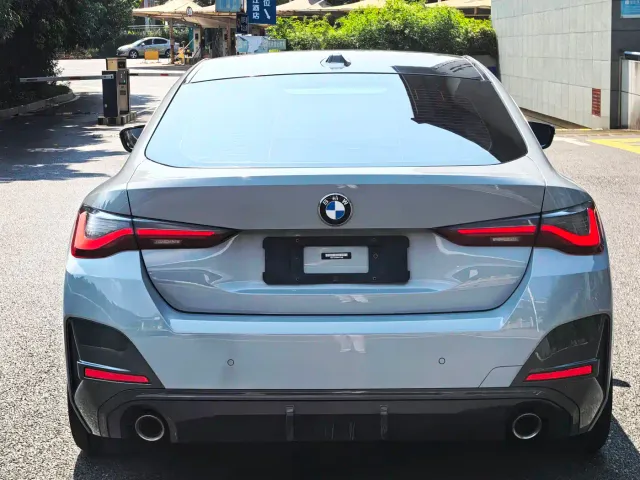 BMW 4 Series — Фото автомобиля 10