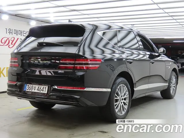 Genesis GV80 — Фото автомобиля 3