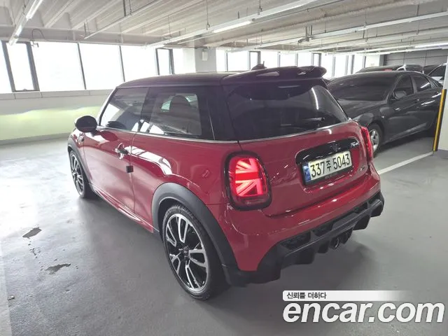 Mini Cooper — Фото автомобиля 5