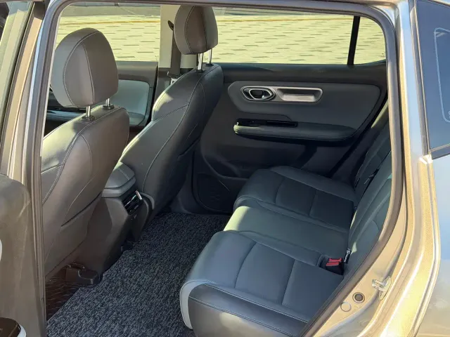 GAC Aion Y — Фото автомобиля 6