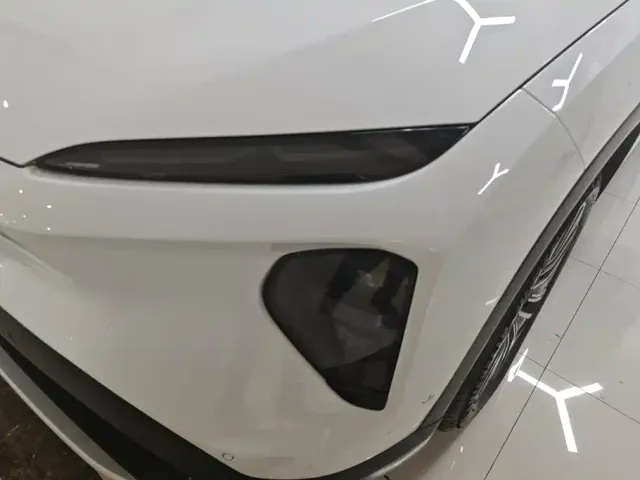 Nio ES7 — Фото автомобиля 5