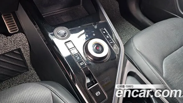Kia Niro The All New Niro Signature — Фото автомобиля 2
