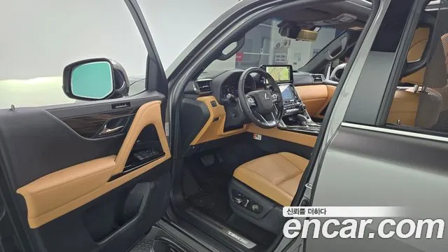 Lexus LX — Фото автомобиля 10