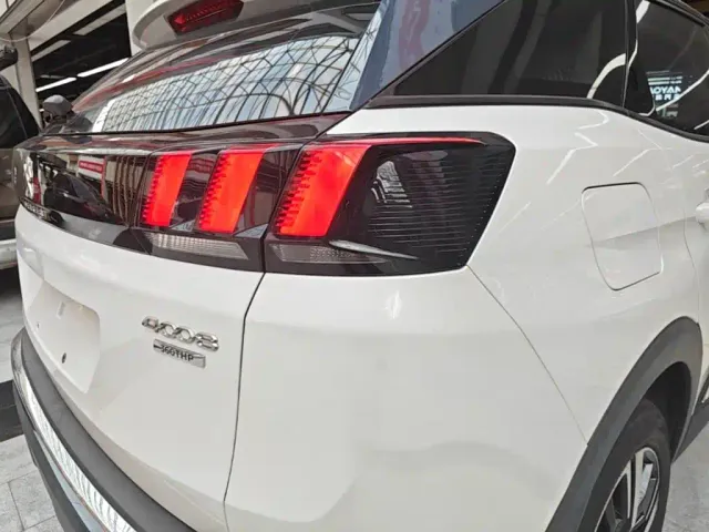 Peugeot 4008 — Фото автомобиля 7