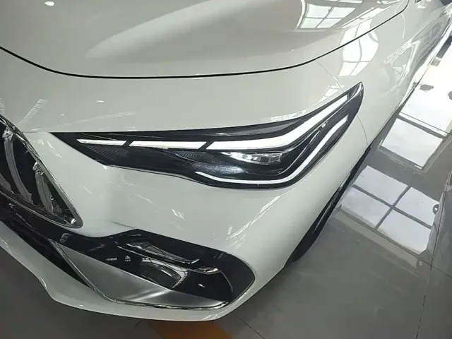 Geely Galaxy Stellar 6 — Фото автомобиля 23