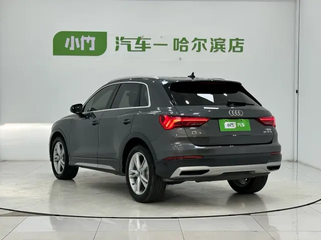 Audi Q3 — Фото автомобиля 4