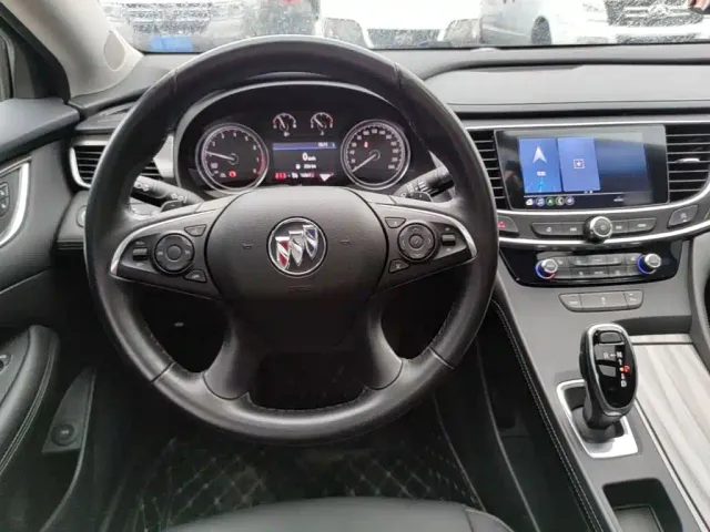 Buick LaCrosse — Фото автомобиля 10