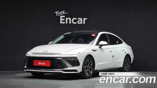 Фотография автомобиля — Hyundai Sonata DN8