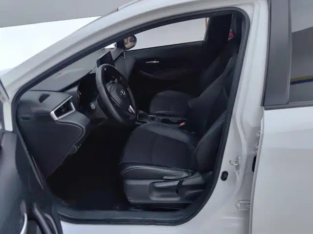 Toyota Corolla — Фото автомобиля 9