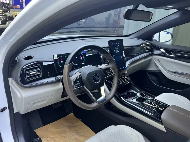 BYD Qin PLUS — Фото автомобиля 9